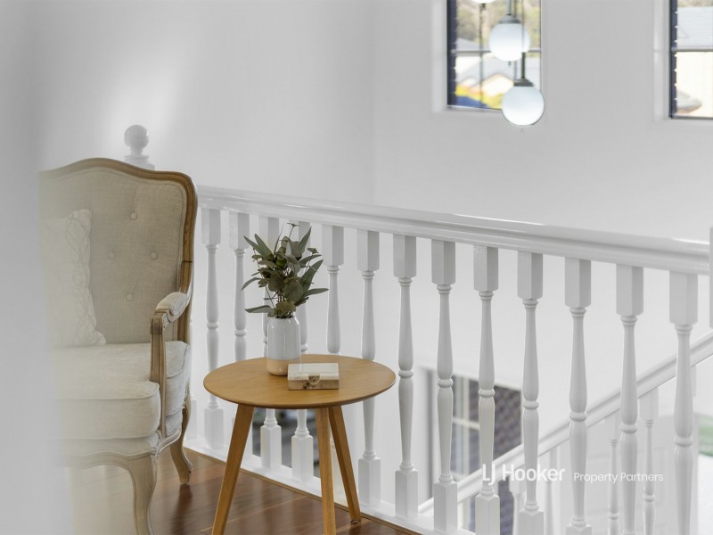 11 Poinciana Crescent, Stretton QLD 4116