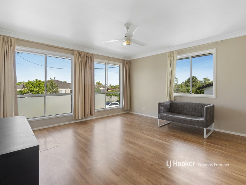 35 Enford Street, Hillcrest QLD 4118