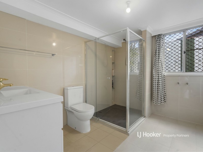 35 Enford Street, Hillcrest QLD 4118