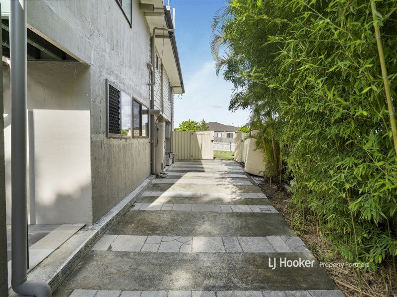 35 Enford Street, Hillcrest QLD 4118