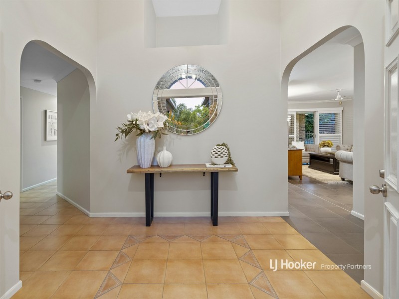 15 St John Close, Parkinson QLD 4115