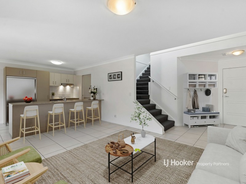 17/2 Diamantina Street, Calamvale QLD 4116