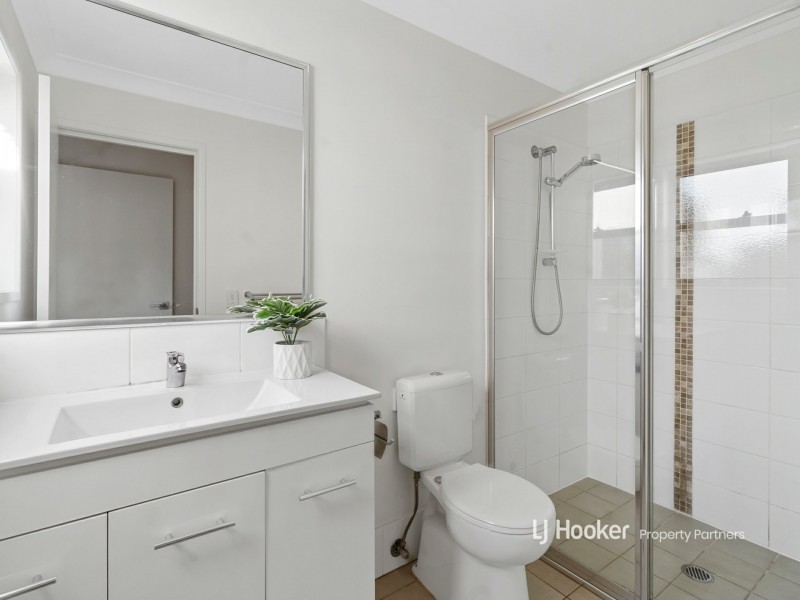 17/2 Diamantina Street, Calamvale QLD 4116