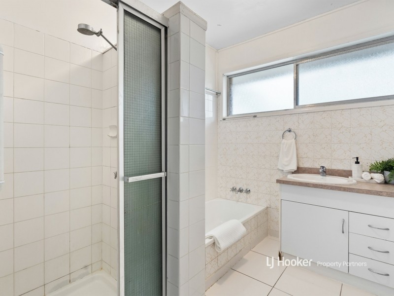 161 Fegen Drive, Moorooka QLD 4105