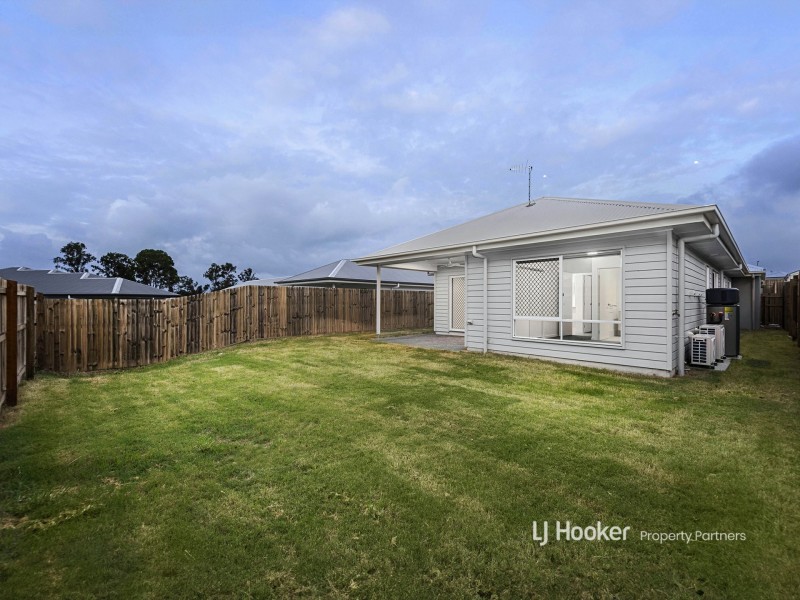 49 Tulip Tree Street, Park Ridge QLD 4125