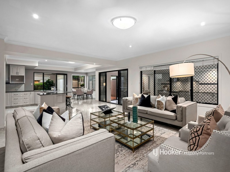 11-13 Sunnybrae Street, Sunnybank QLD 4109