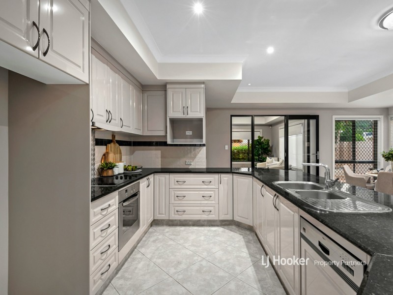 11-13 Sunnybrae Street, Sunnybank QLD 4109