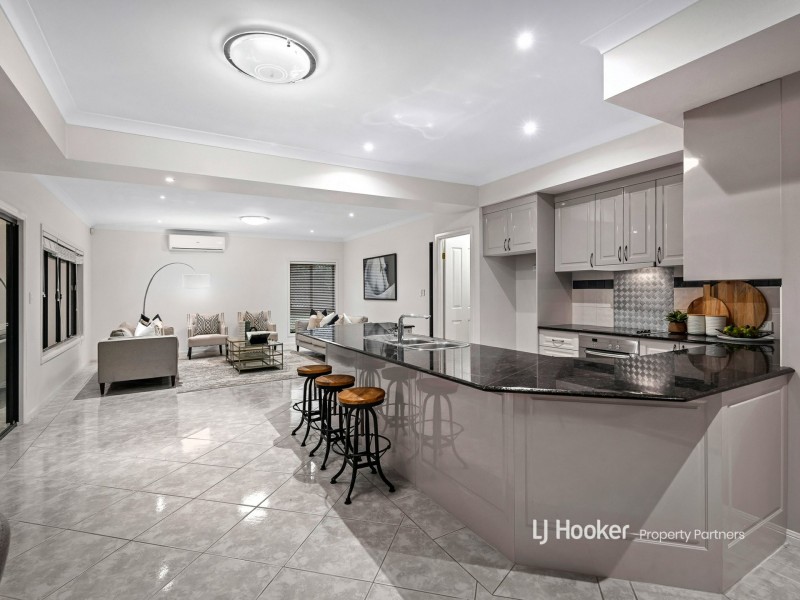 11-13 Sunnybrae Street, Sunnybank QLD 4109