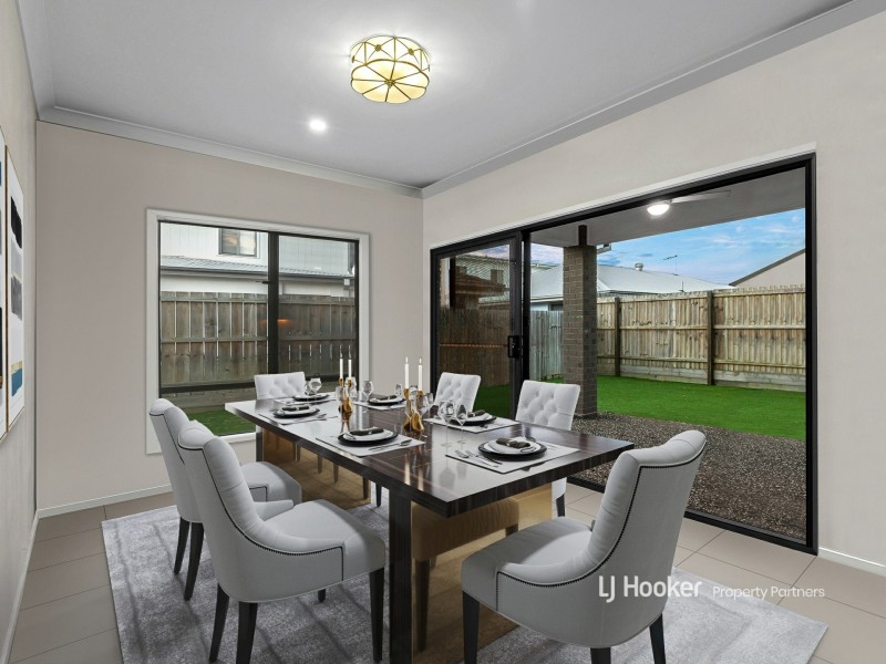 28 Lux Place, Rochedale QLD 4123