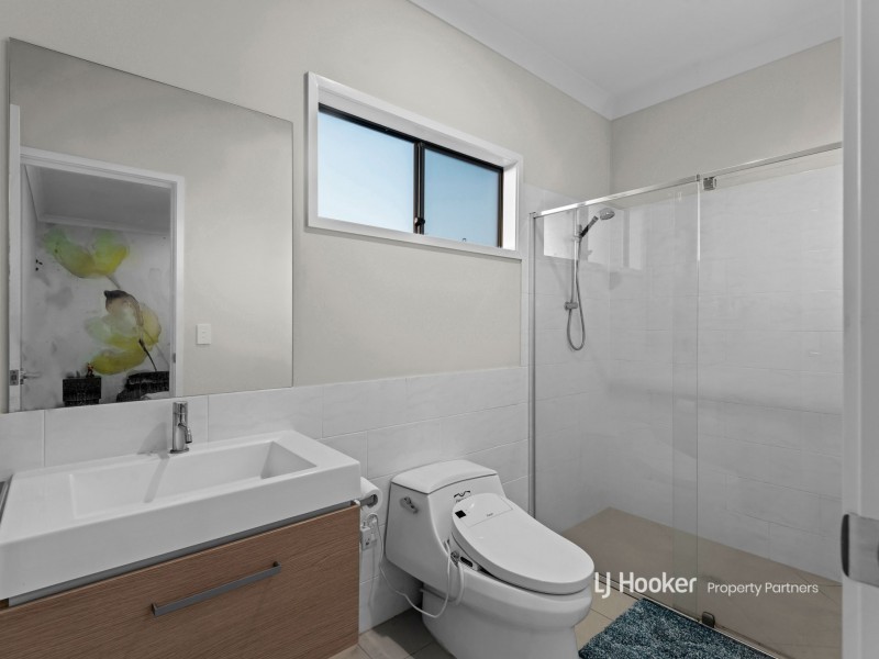 28 Lux Place, Rochedale QLD 4123