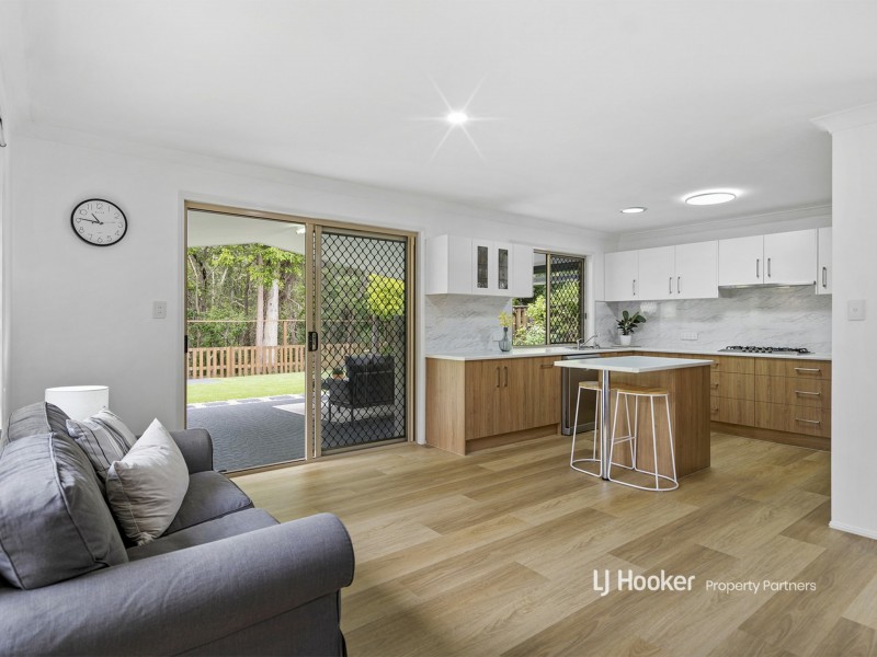 25 Waterlily Place, Calamvale QLD 4116