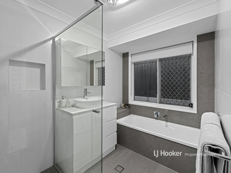 40 Delavan Street, Wishart QLD 4122