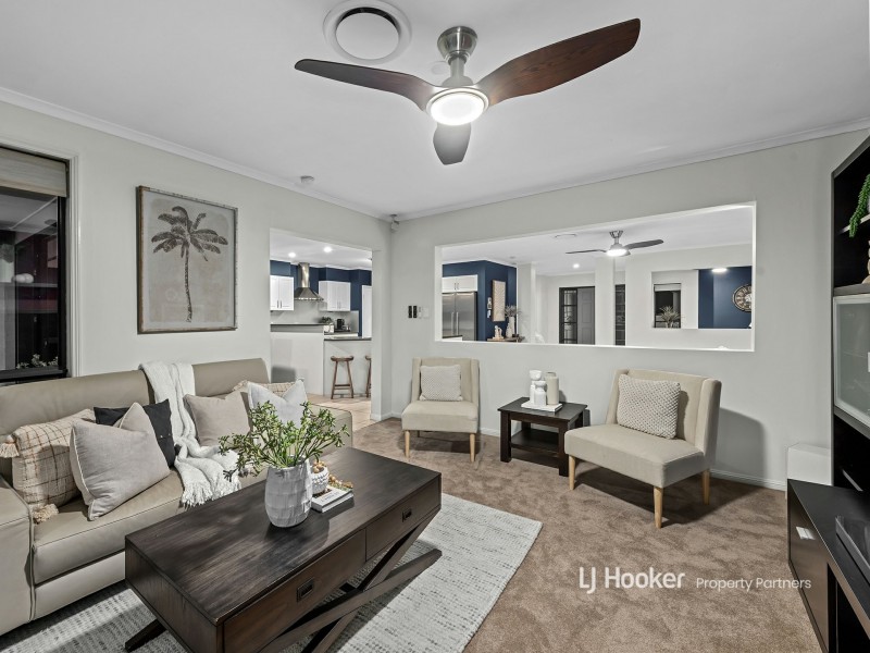 25 Berkshire Crescent, Wishart QLD 4122