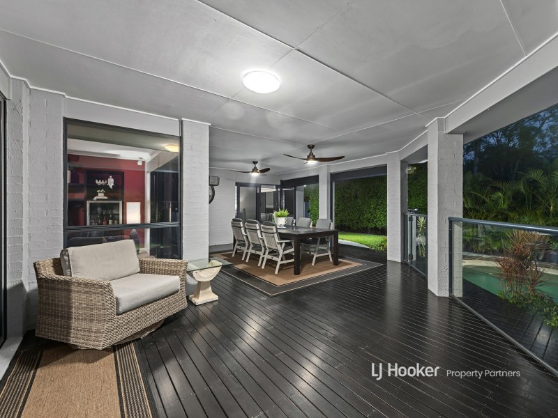 25 Berkshire Crescent, Wishart QLD 4122