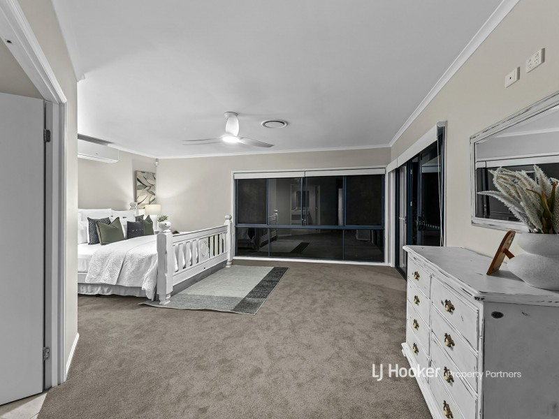 25 Berkshire Crescent, Wishart QLD 4122