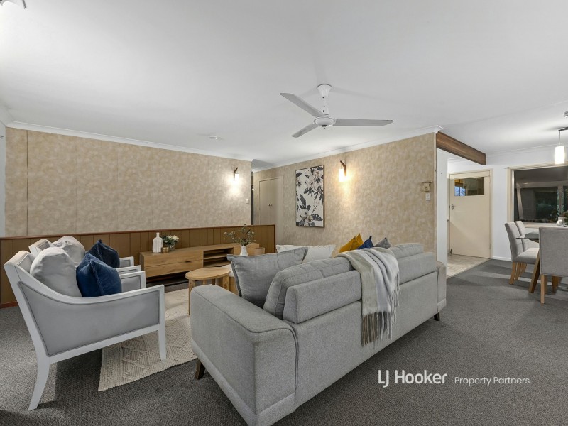 49 Chauvin Street, Robertson QLD 4109