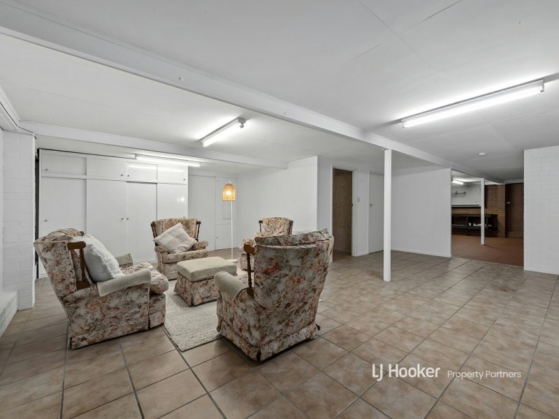 49 Chauvin Street, Robertson QLD 4109