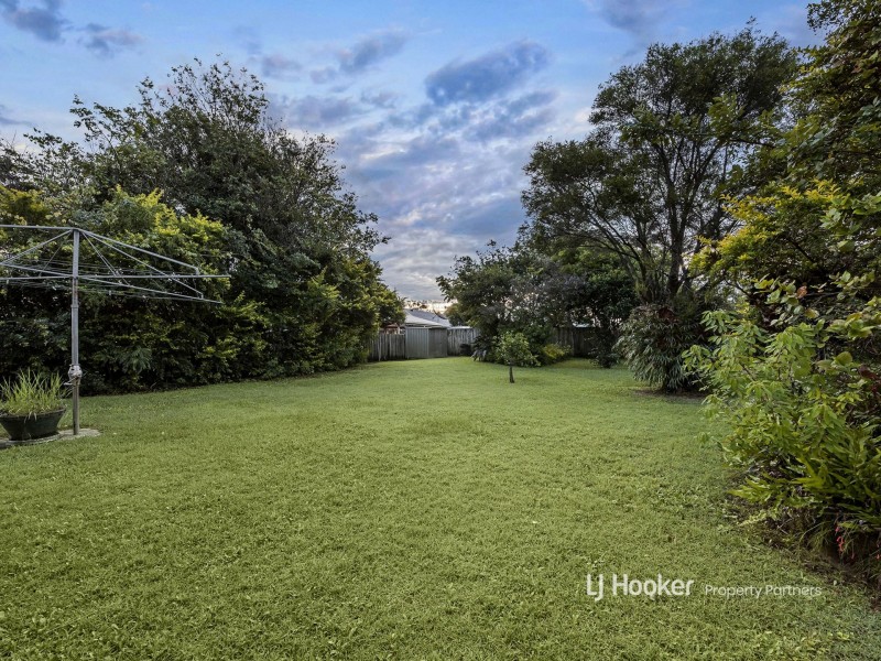49 Chauvin Street, Robertson QLD 4109