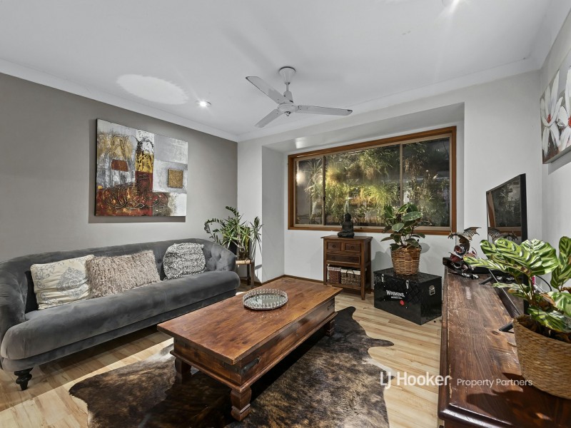 24 Clarendon Circuit, Forest Lake QLD 4078
