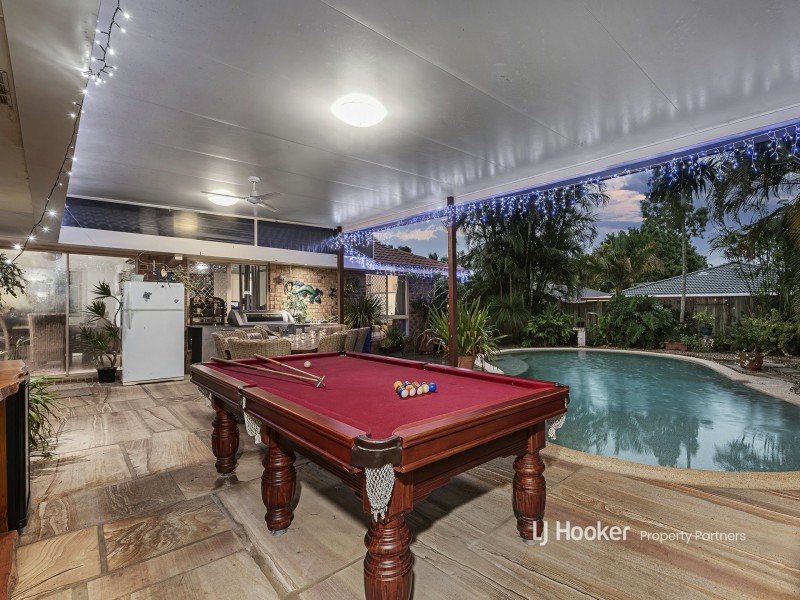 24 Clarendon Circuit, Forest Lake QLD 4078