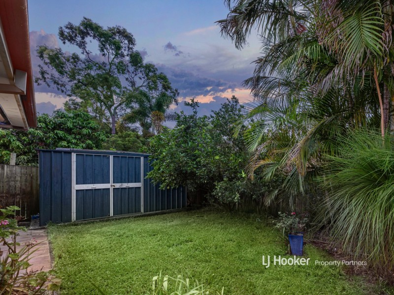 24 Clarendon Circuit, Forest Lake QLD 4078