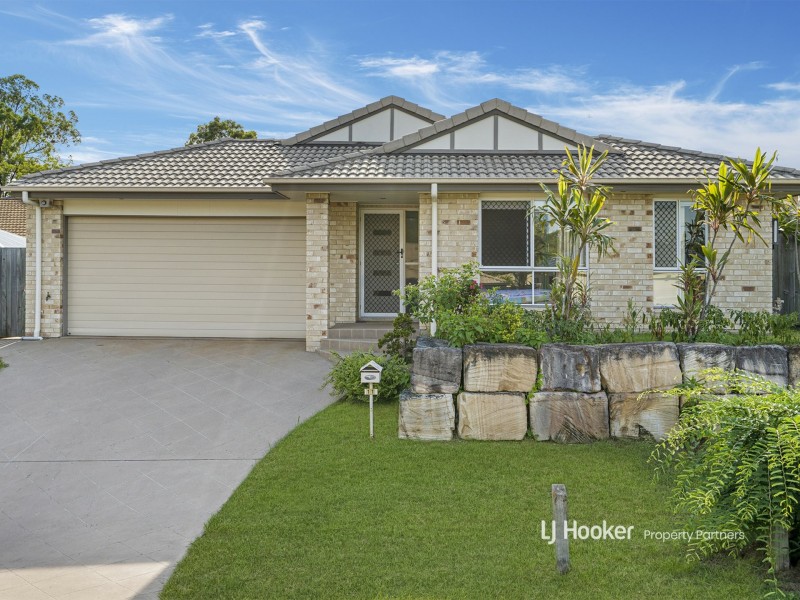 11 Emerson Close, Durack QLD 4077