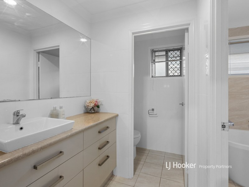 127 Sheehan Avenue, Hope Island QLD 4212