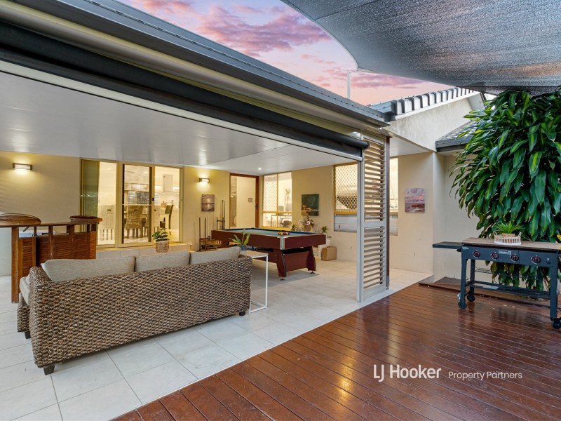 127 Sheehan Avenue, Hope Island QLD 4212