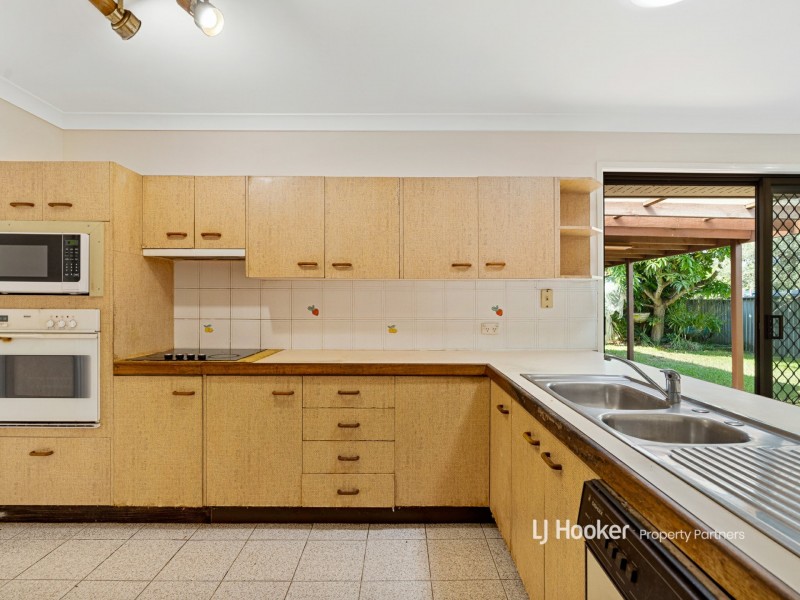 8 Nursery Avenue, Runcorn QLD 4113