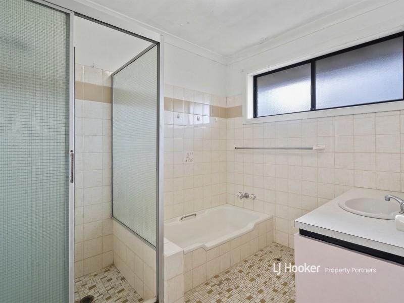 2 Craigview Street, Macgregor QLD 4109