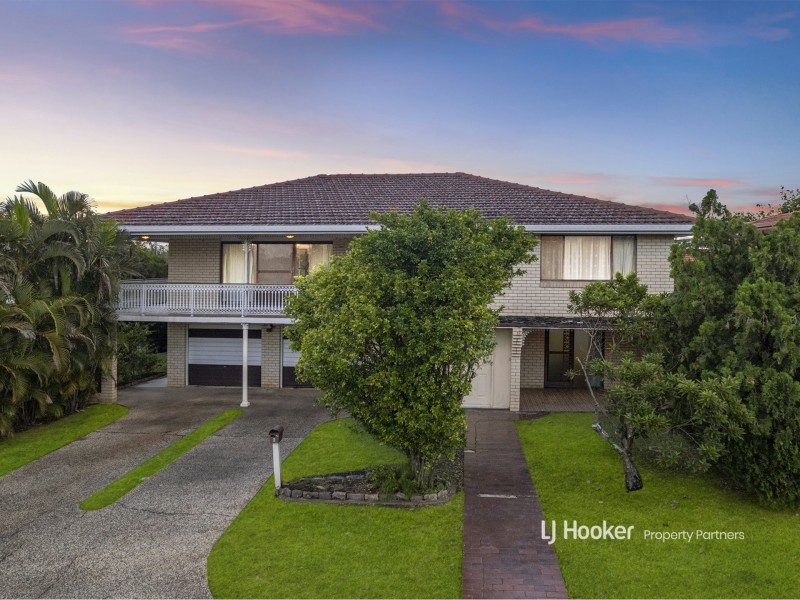 2 Craigview Street, Macgregor QLD 4109