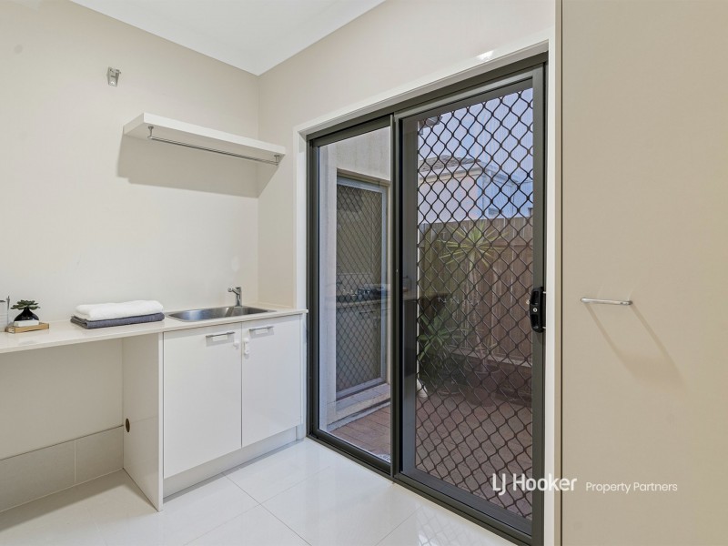 6 Aldea Place, Stretton QLD 4116