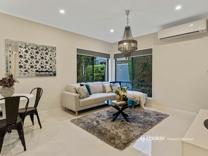 6 Aldea Place, Stretton QLD 4116