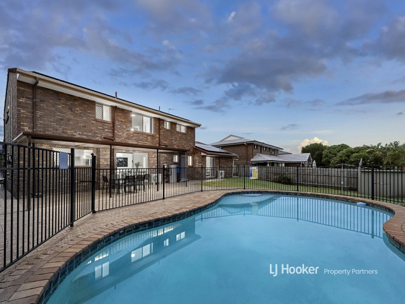 12 McKinley Court, Stretton QLD 4116