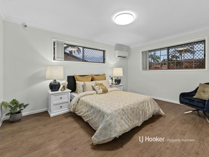 12 McKinley Court, Stretton QLD 4116