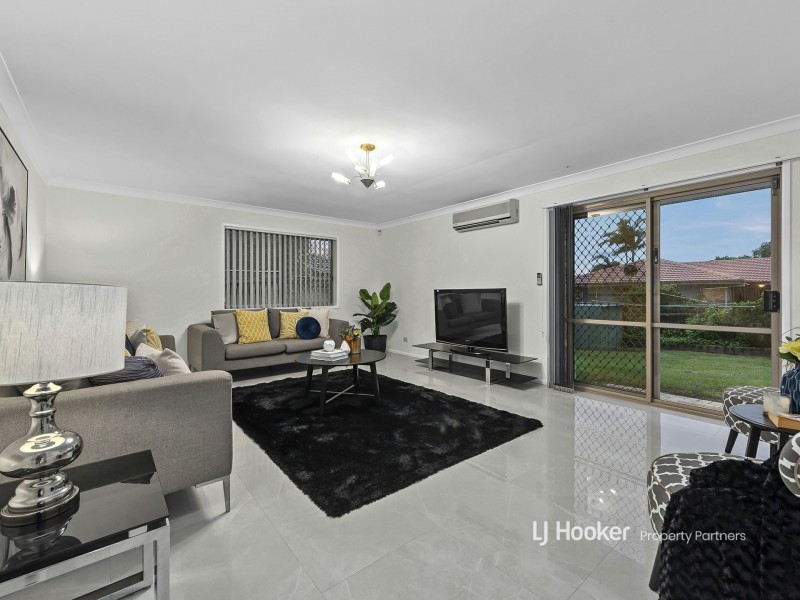 12 McKinley Court, Stretton QLD 4116