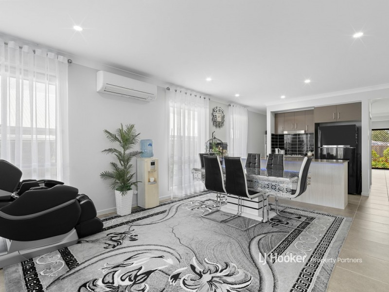 22 Maranoa Street, Logan Reserve QLD 4133