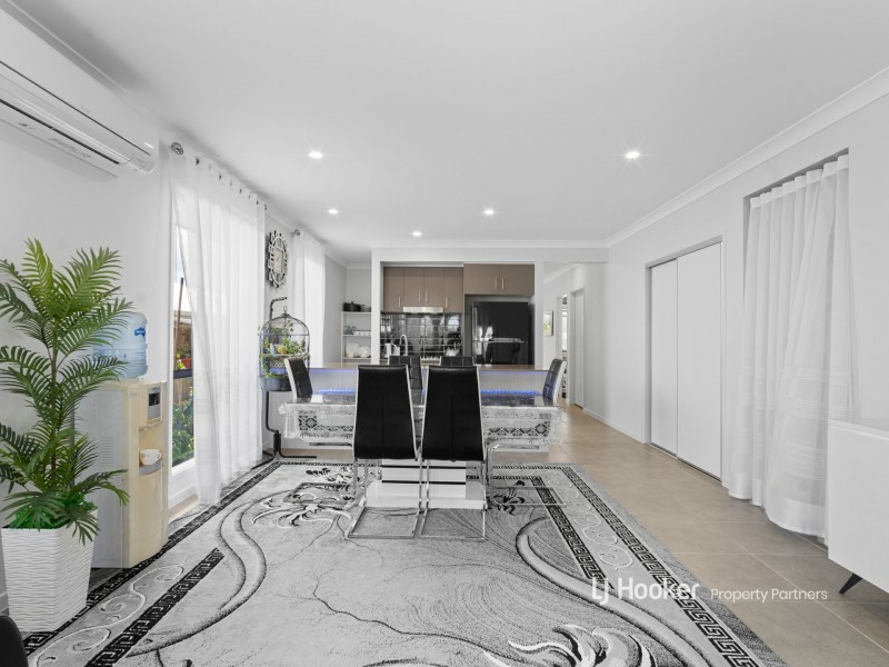 22 Maranoa Street, Logan Reserve QLD 4133