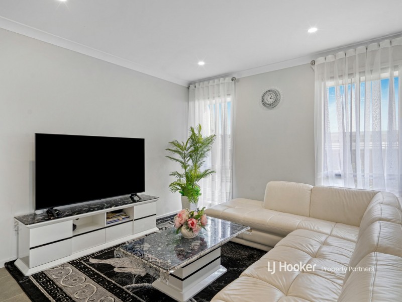 22 Maranoa Street, Logan Reserve QLD 4133