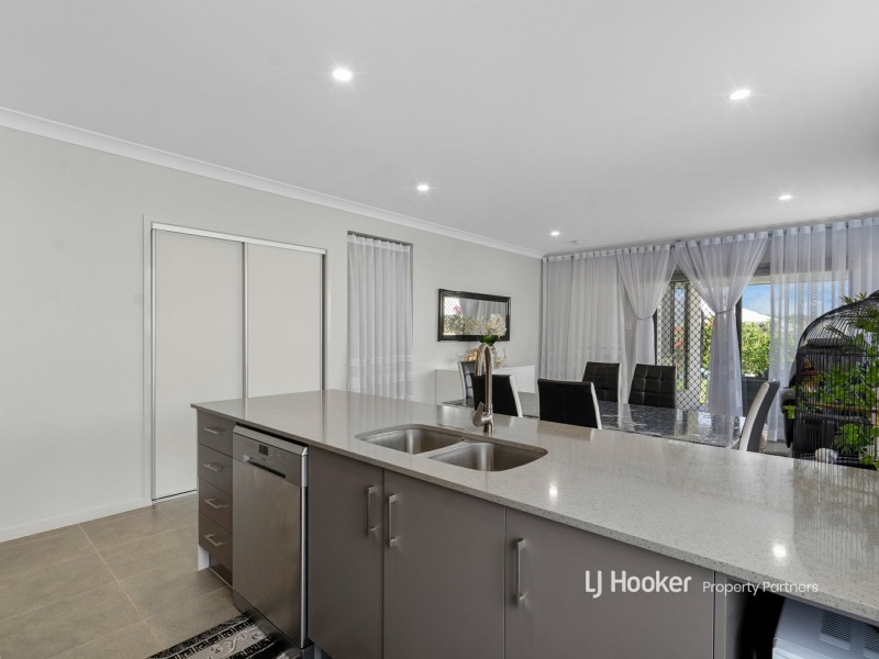 22 Maranoa Street, Logan Reserve QLD 4133