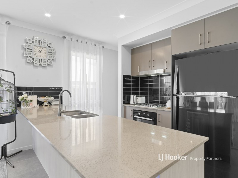 22 Maranoa Street, Logan Reserve QLD 4133