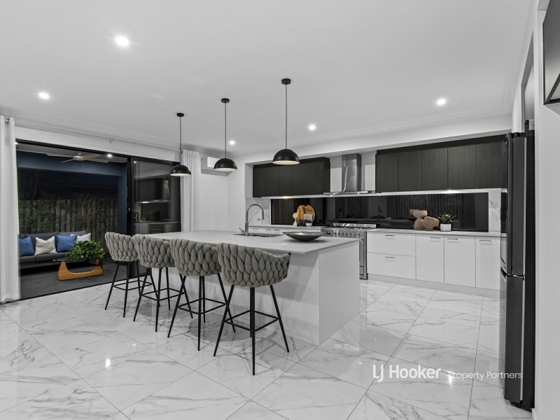 13 Grand Street, Rochedale QLD 4123