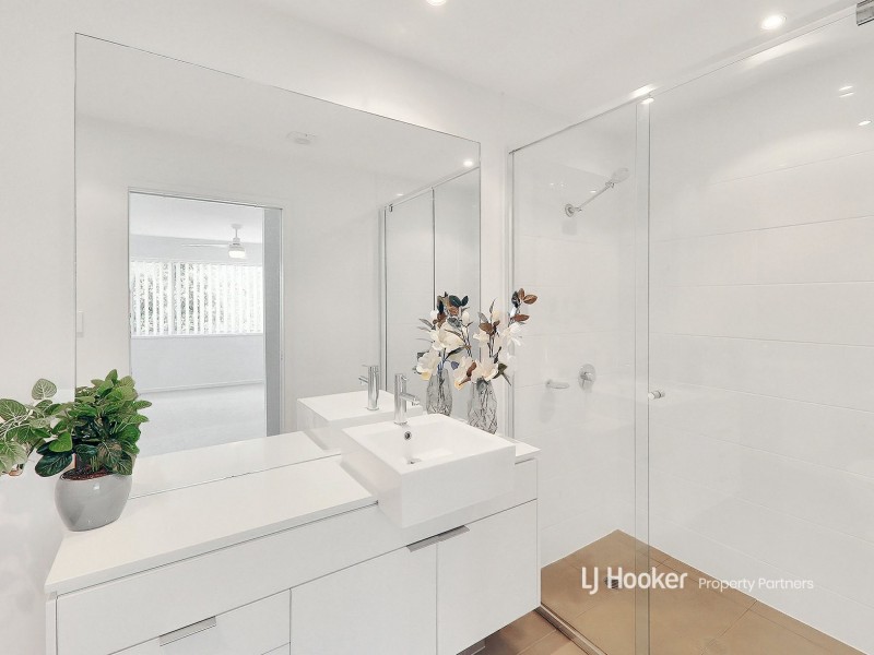 2/8 Norfolk Street, Parkinson QLD 4115