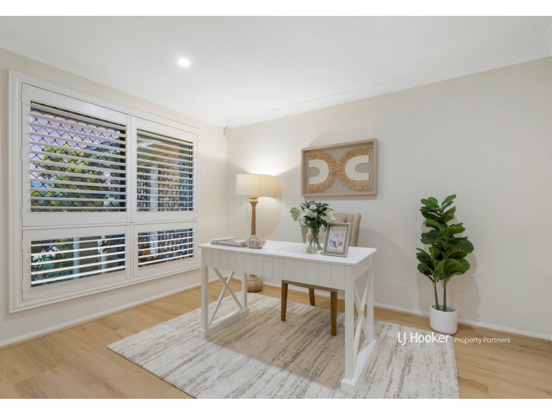 8 Highgreen Close, Kuraby QLD 4112