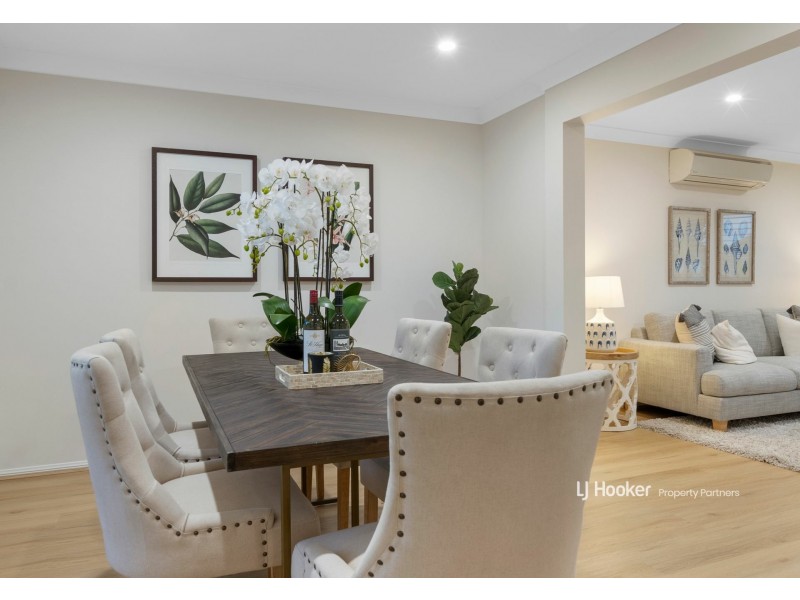 8 Highgreen Close, Kuraby QLD 4112