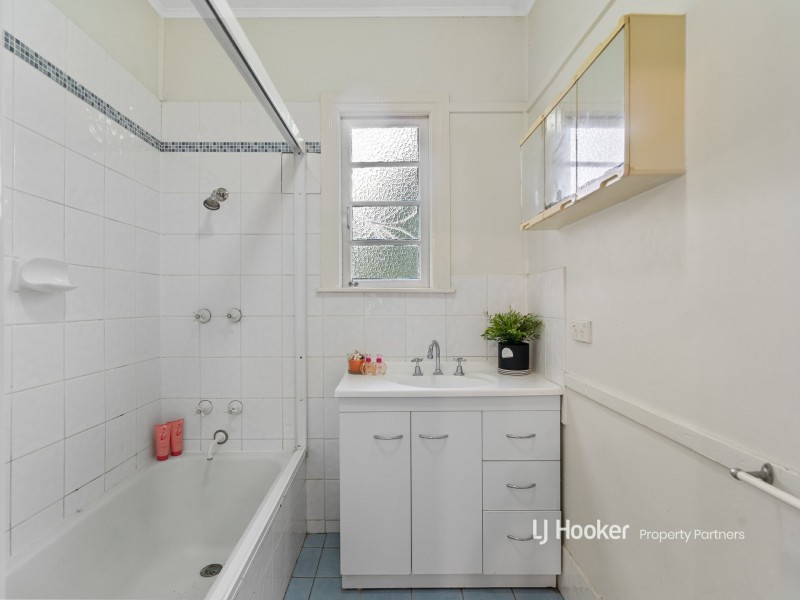 86 Osborne Road, Mitchelton QLD 4053