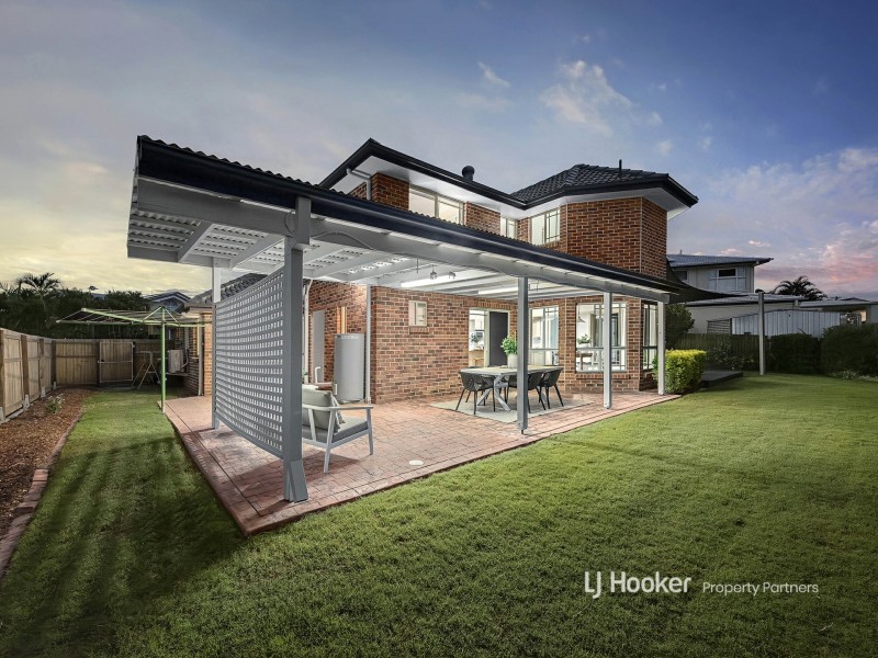 9 Conrad Place, Wishart QLD 4122