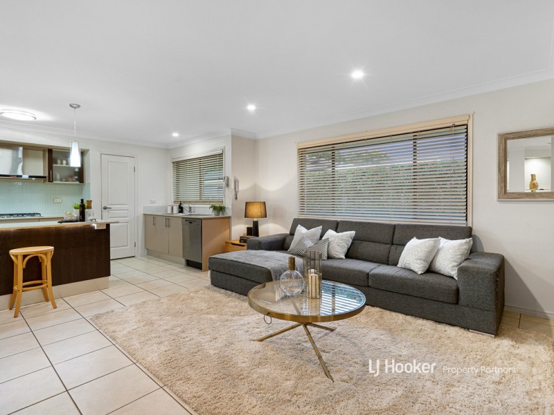 24 Fatima Place, Calamvale QLD 4116