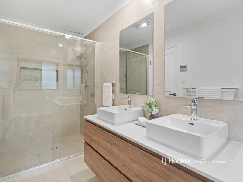 24 Fatima Place, Calamvale QLD 4116