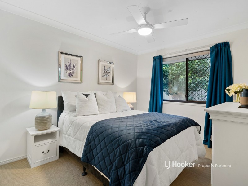 24 Fatima Place, Calamvale QLD 4116